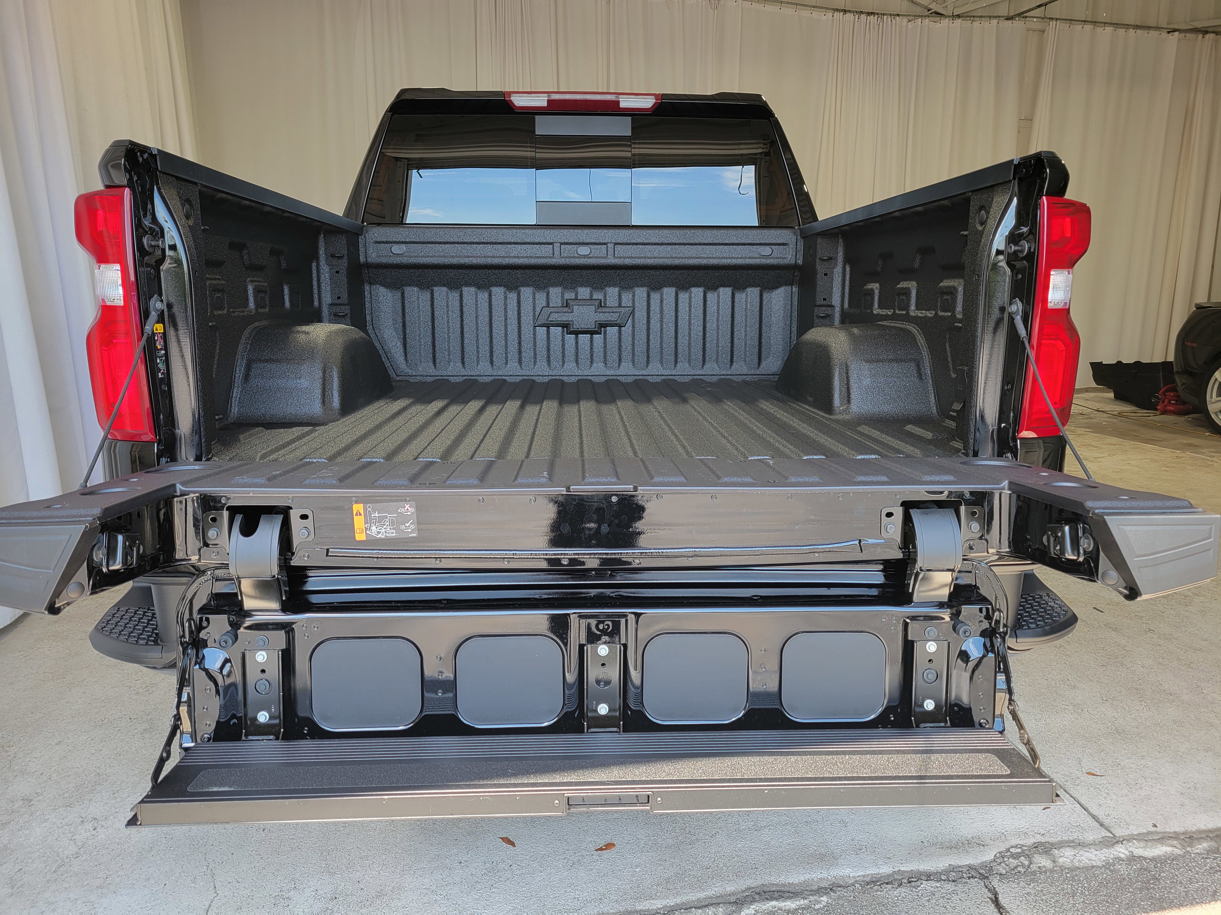 New 2026 Chevrolet Silverado 1500 LT Trail Boss w/ Convenience Package II image 10