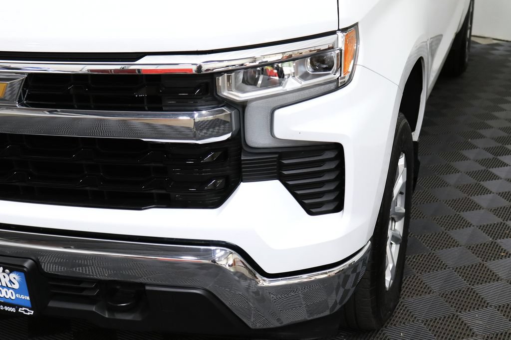 Used 2023 Chevrolet Silverado 1500 LT AWD/4WD image 11