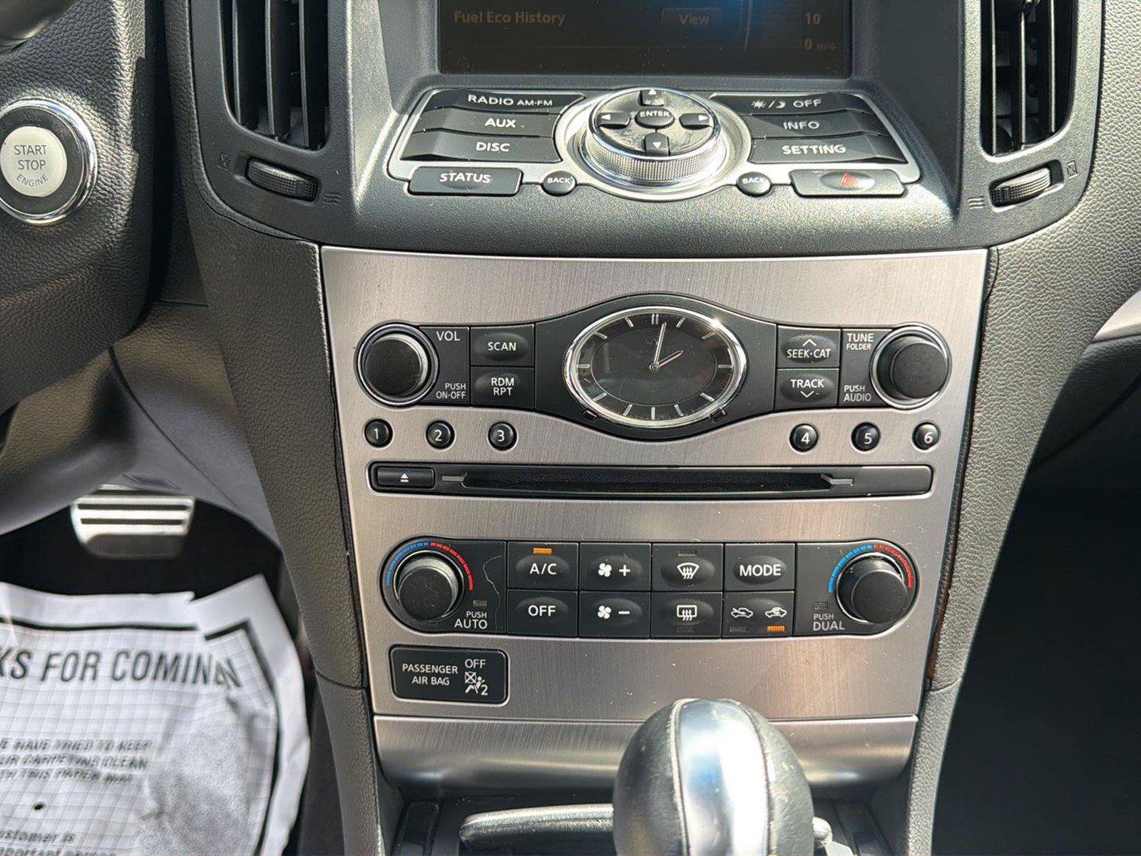 Used 2010 INFINITI G37 Journey w/ Sport Pkg RWD image 18