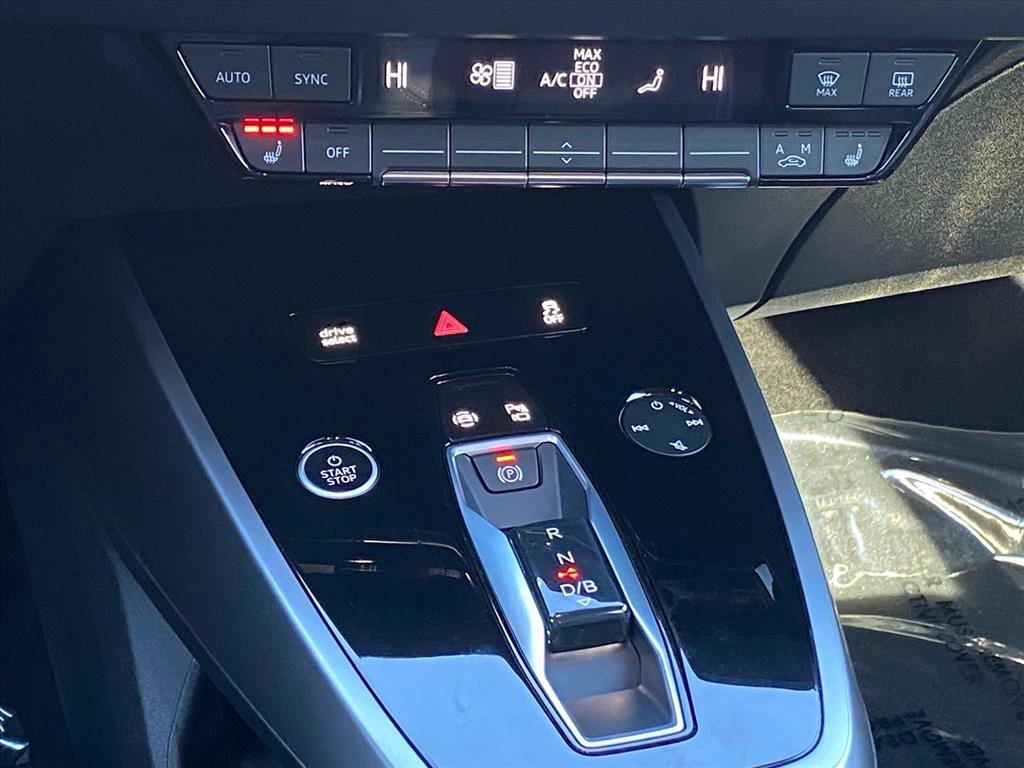 Used 2023 Audi Q4 e-tron Premium Plus w/ Premium Plus image 10