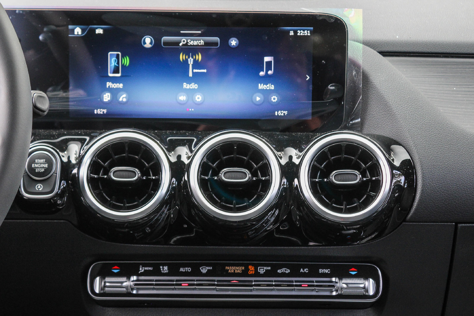 New 2026 Mercedes-Benz GLA 250 4MATIC image 14
