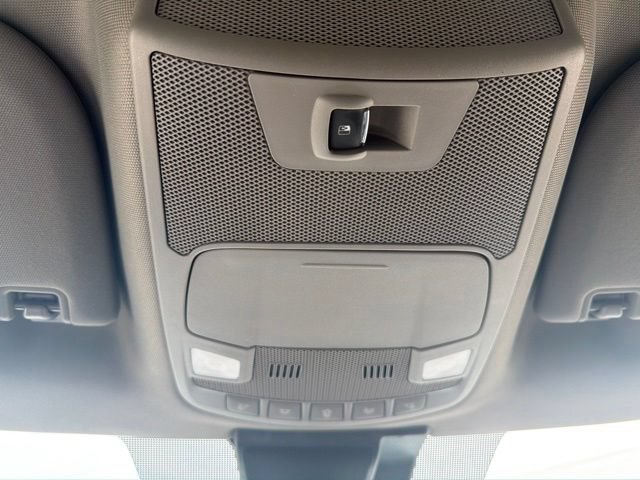 Used 2020 Ford F150 XLT w/ Equipment Group 302A Luxury AWD/4WD image 26