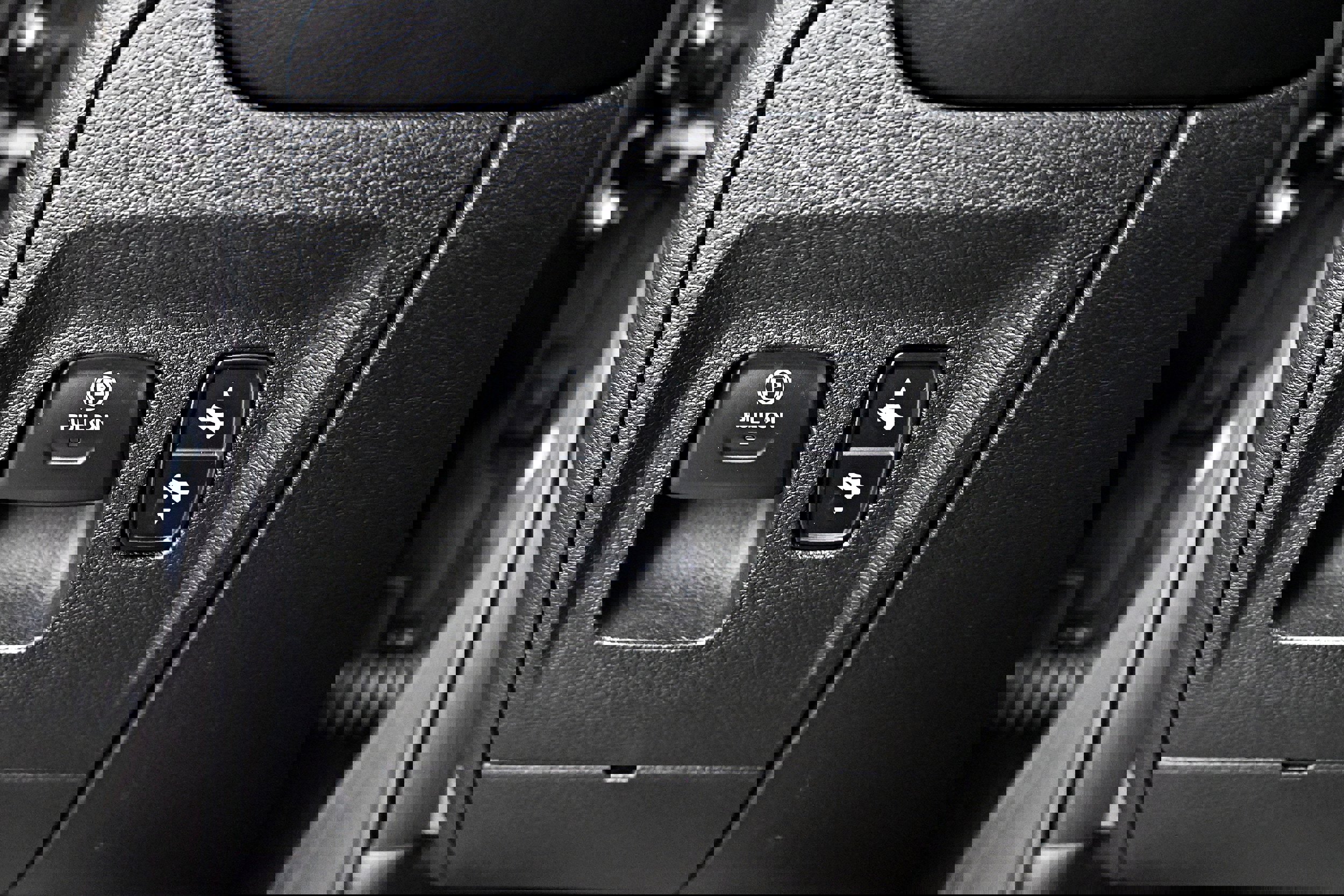 Used 2019 RAM 1500 Limited w/ Advanced Safety Group image 8