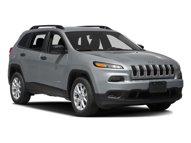 Used 2016 Jeep Cherokee Sport image 9