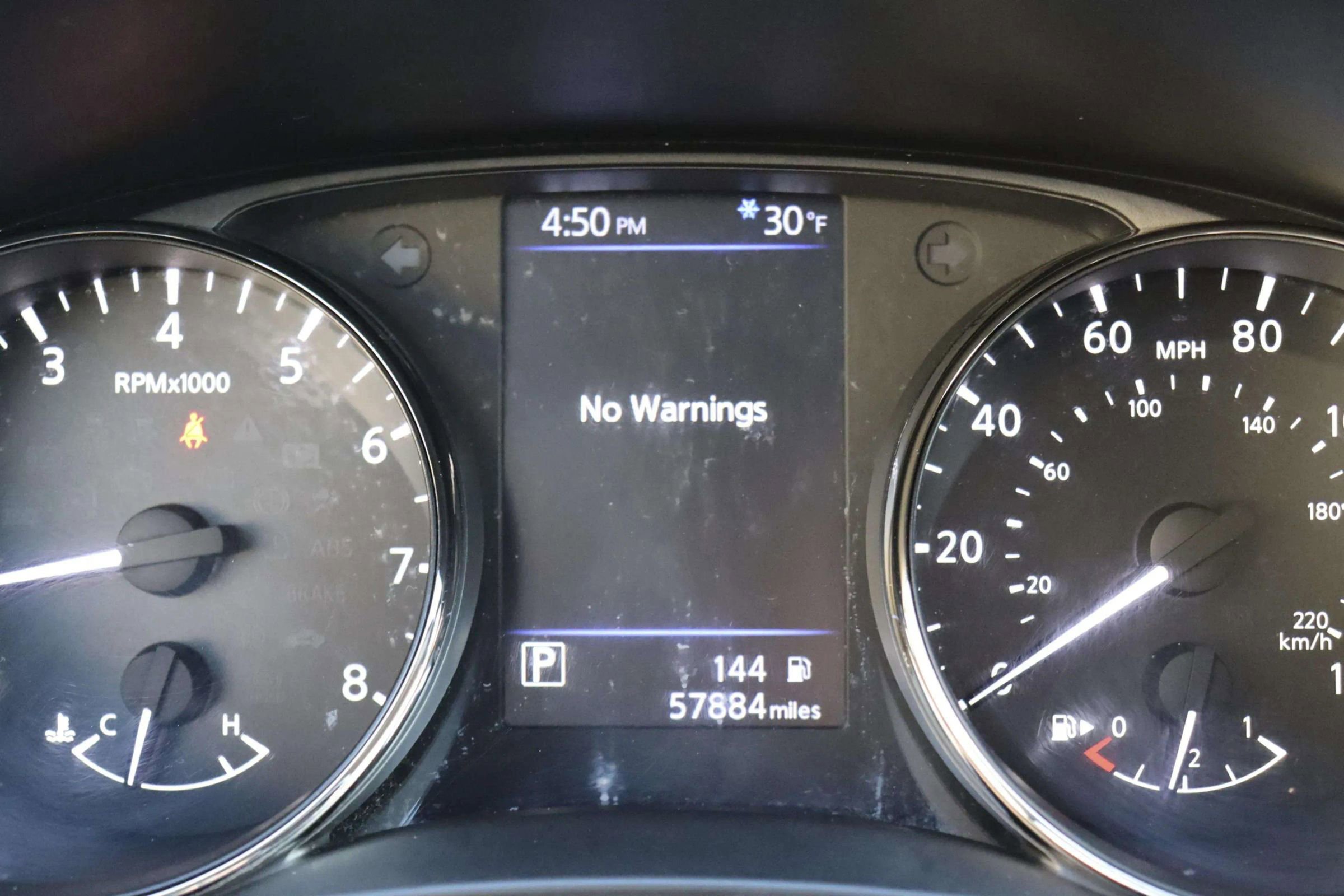 Used 2019 Nissan Rogue SV w/ Premium Package FWD image 24