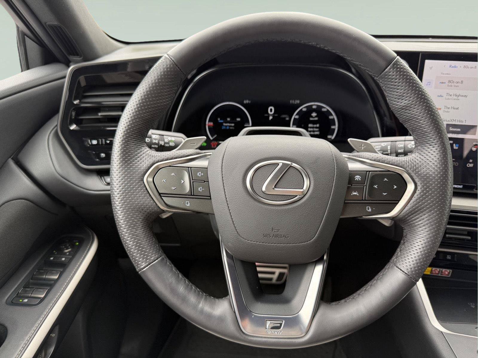 Certified 2025 Lexus TX 500h AWD w/ Technology Package image 12