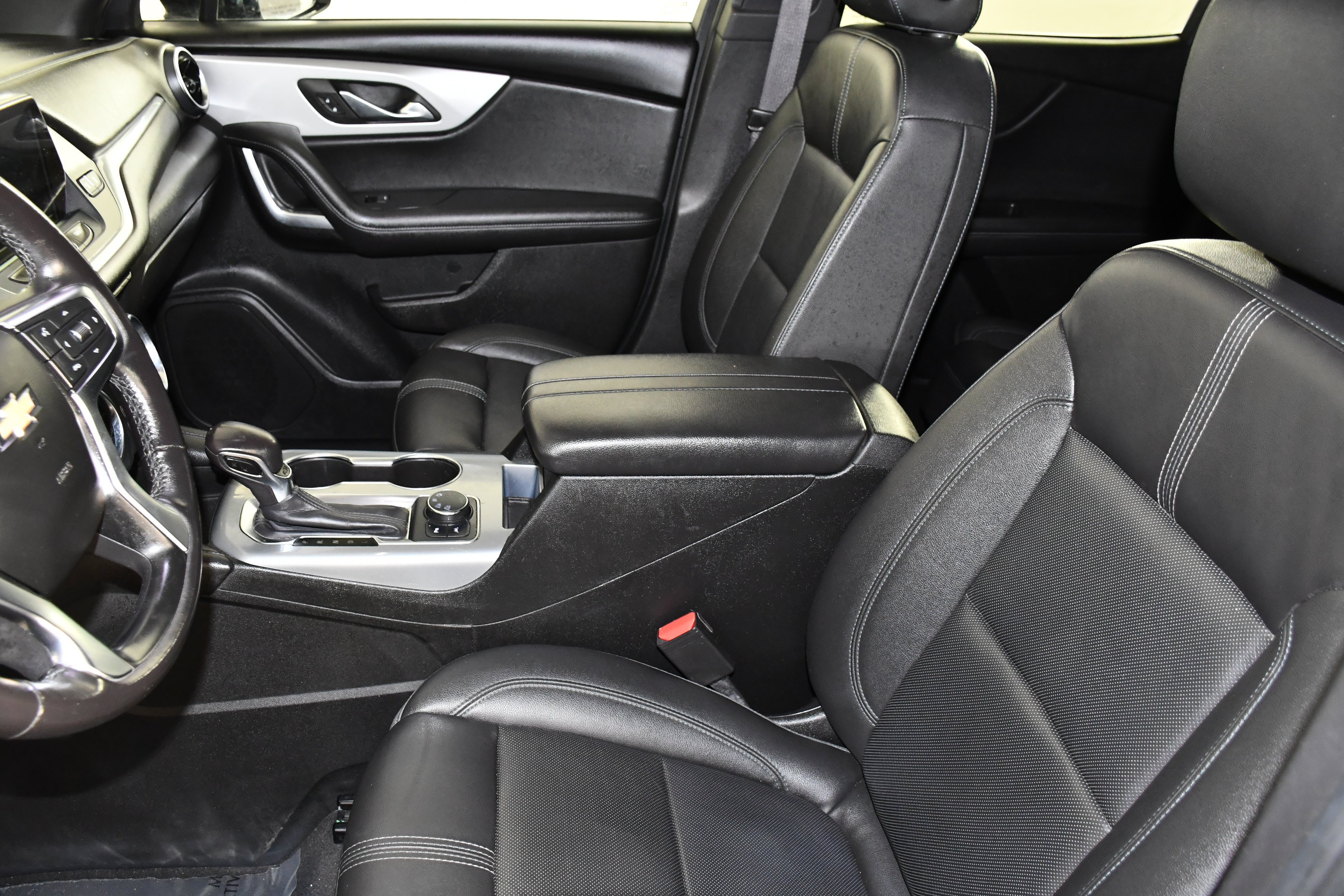 Used 2021 Chevrolet Blazer LT AWD/4WD image 35