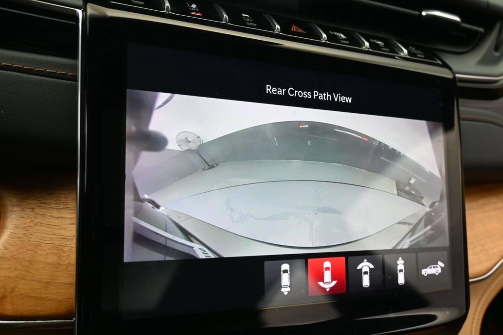 Used 2023 Jeep Grand Cherokee L Summit AWD/4WD image 24