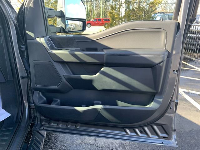 Used 2022 Ford F150 XLT w/ Equipment Group 302A High image 13