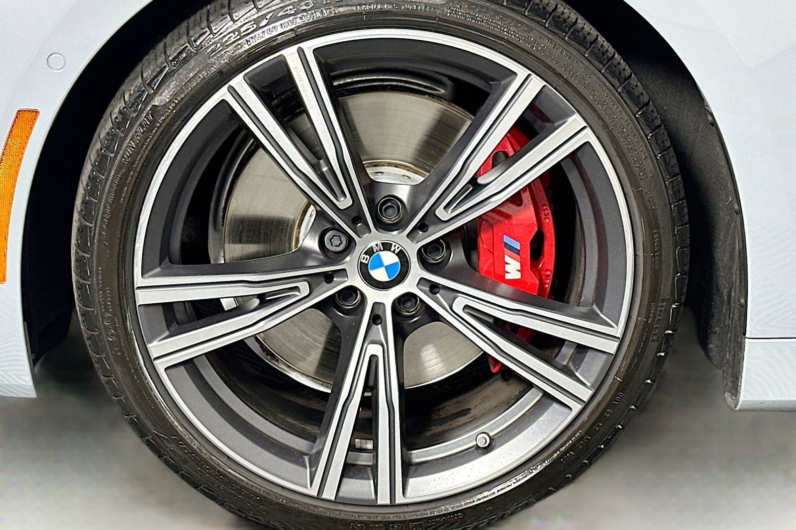 Used 2024 BMW 430i Coupe w/ M Sport Package RWD image 11