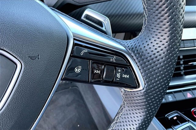 Used 2023 Audi RS e-tron GT w/ Carbon Performance Package image 21