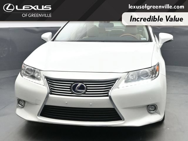 Used 2014 Lexus ES 300h w/ Luxury Package w/Bamboo Trim FWD image 3