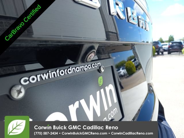 Certified 2024 Chevrolet Suburban LT AWD/4WD image 32