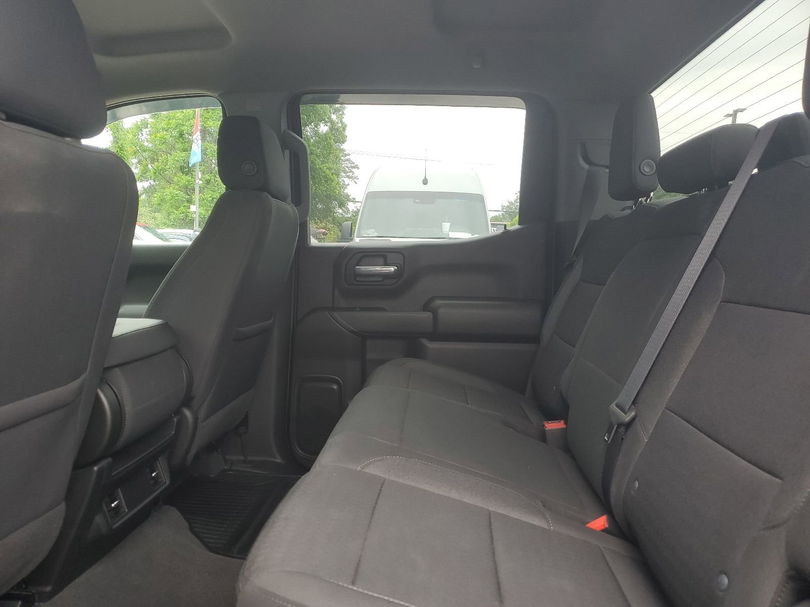 Used 2022 Chevrolet Silverado 1500 Custom RWD image 12