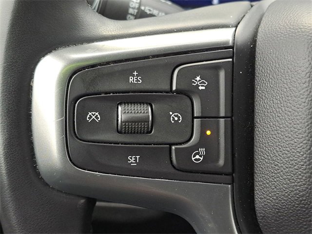 Used 2024 Chevrolet Suburban Premier image 14