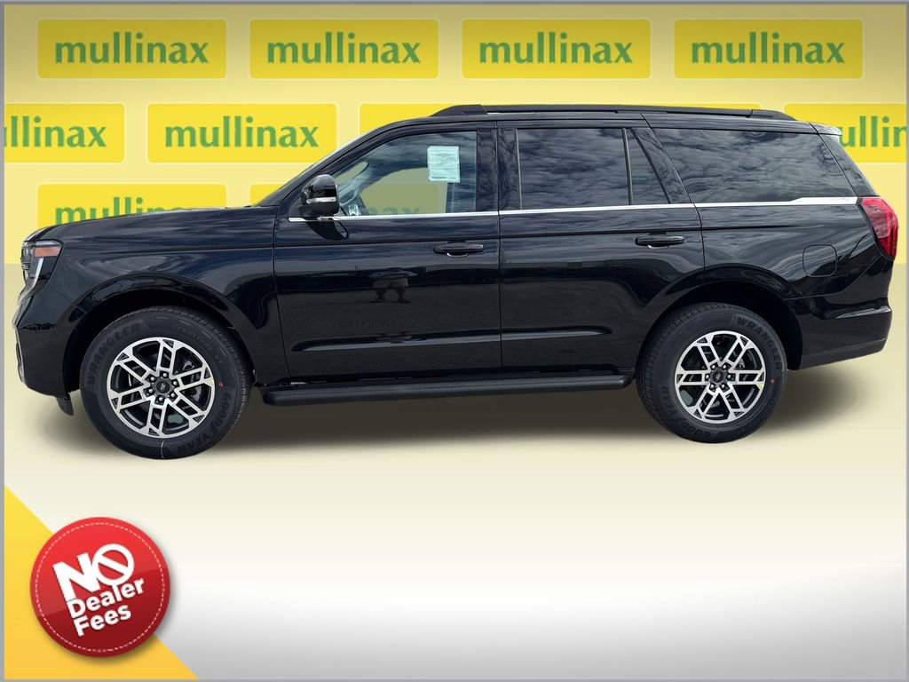 New 2026 Ford Expedition Active RWD image 2