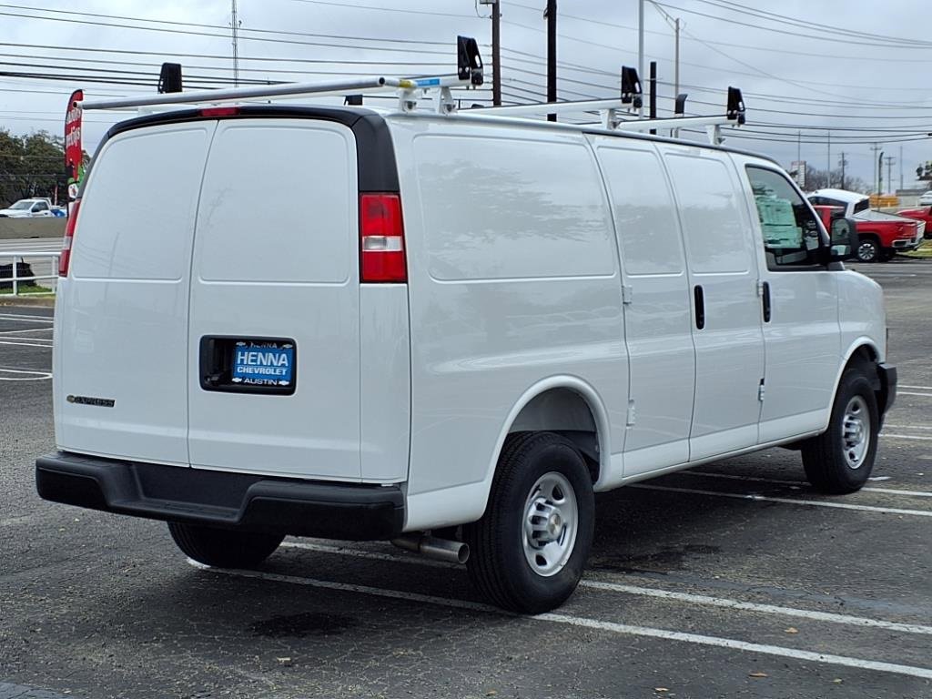 New 2025 Chevrolet Express 2500 Work Van w/ Driver Convenience Package image 4