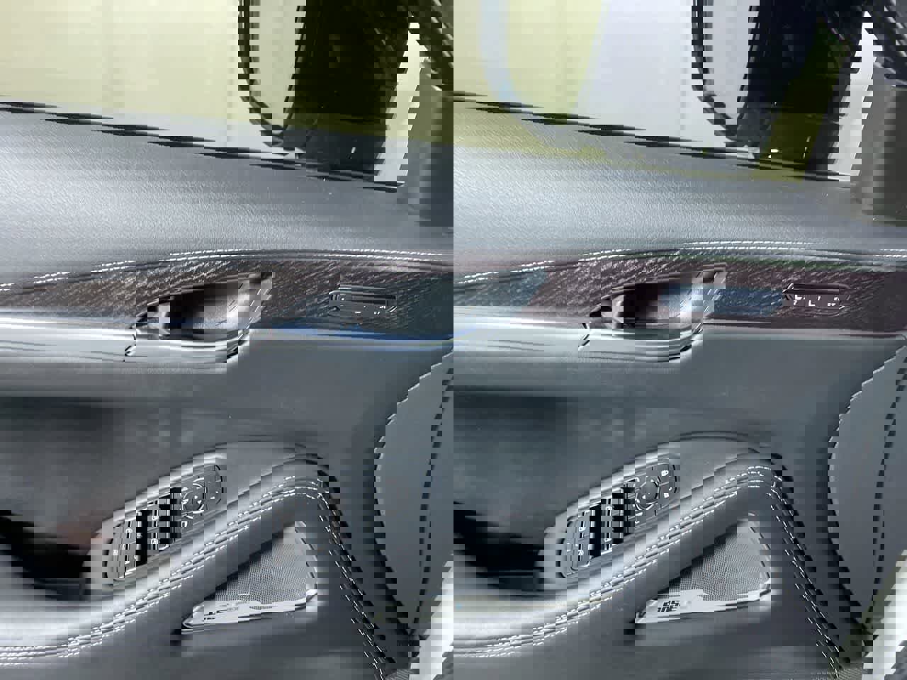 Used 2022 INFINITI QX60 Autograph image 13