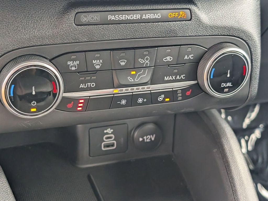 New 2026 Ford Escape ST-Line w/ Cold Weather Package image 36