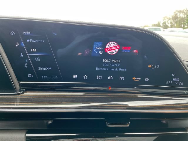 Used 2024 Cadillac Escalade Sport w/ LPO, ONYX Package AWD/4WD image 34