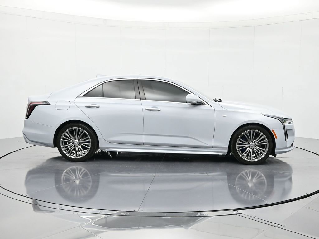 Used 2021 Cadillac CT4 Premium Luxury RWD image 4