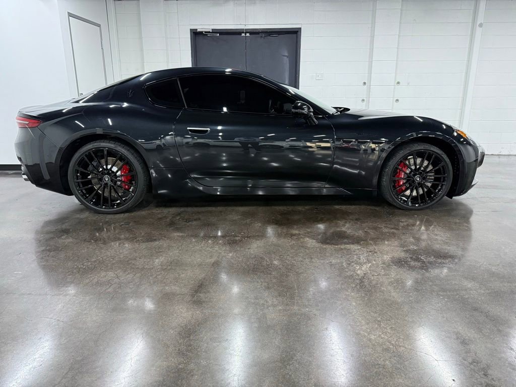Used 2024 Maserati GranTurismo Modena AWD/4WD image 2