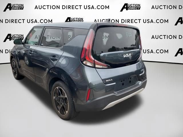 Used 2023 Kia Soul EX FWD image 5