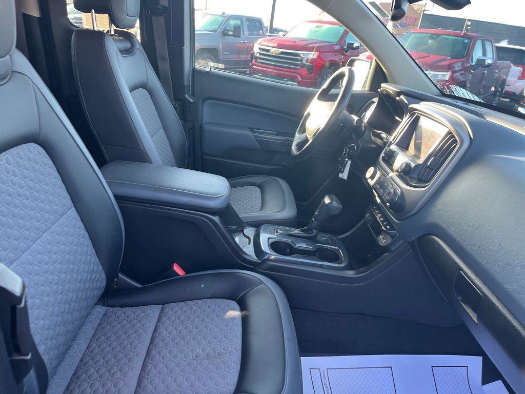 Used 2021 Chevrolet Colorado Z71 image 29