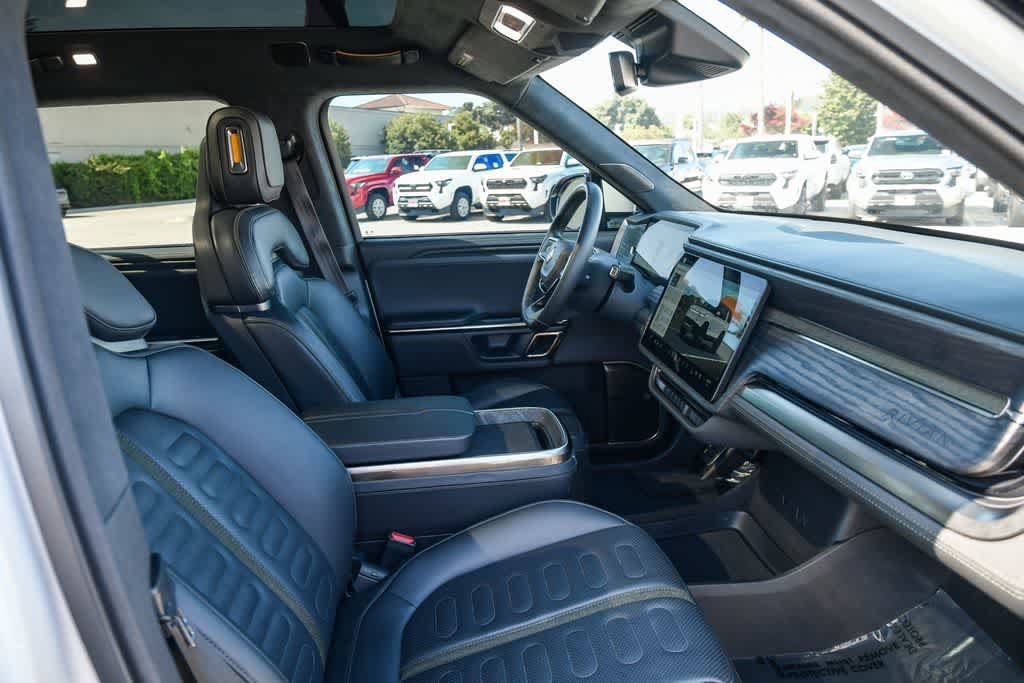 Used 2023 Rivian R1S Adventure AWD/4WD image 17