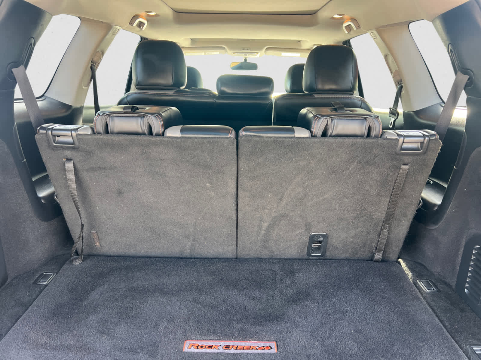 Used 2020 Nissan Pathfinder SL AWD/4WD image 5