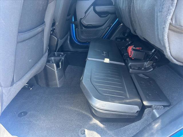 Used 2023 Jeep Gladiator Rubicon w/ LED Lighting Group AWD/4WD image 17
