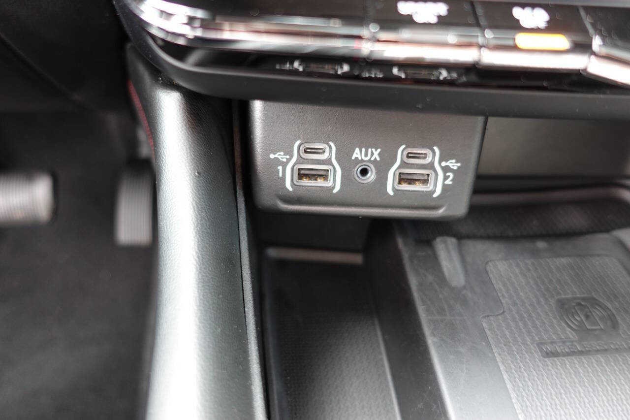 Used 2022 Dodge Durango R/T w/ Trailer Tow Group IV image 52