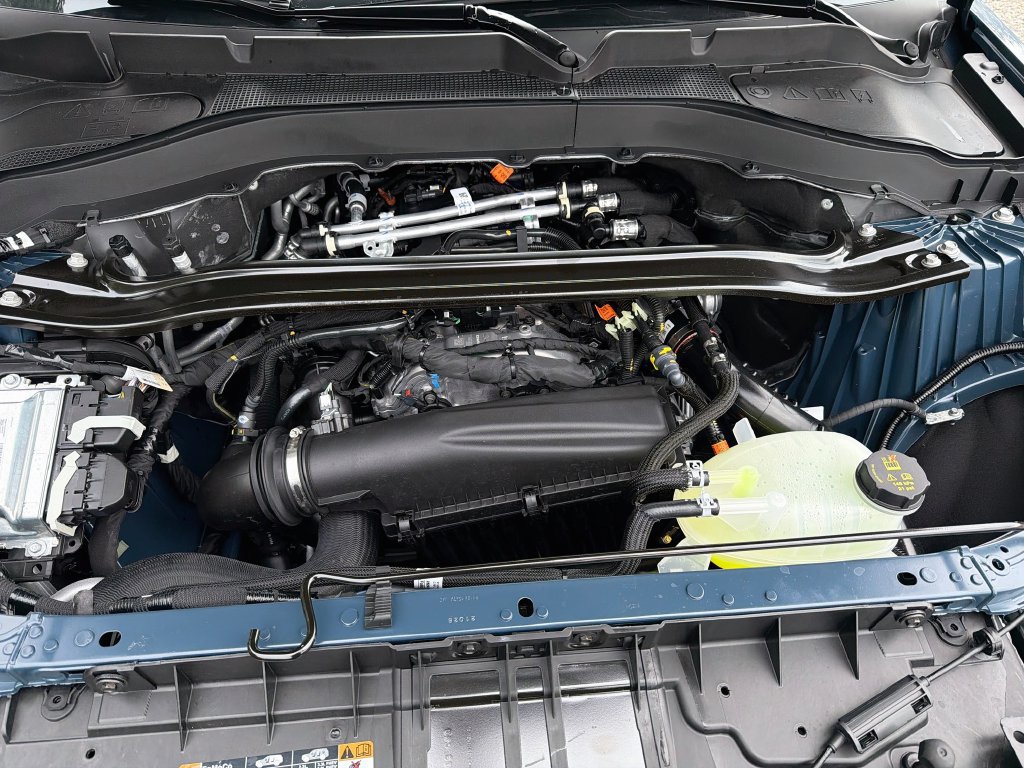 New 2027 Ford Explorer ST-Line AWD/4WD image 35
