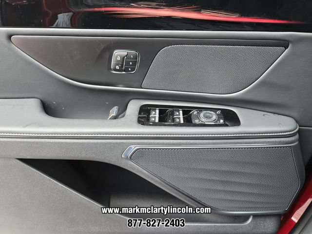 New 2026 Lincoln Nautilus Premier AWD/4WD image 23