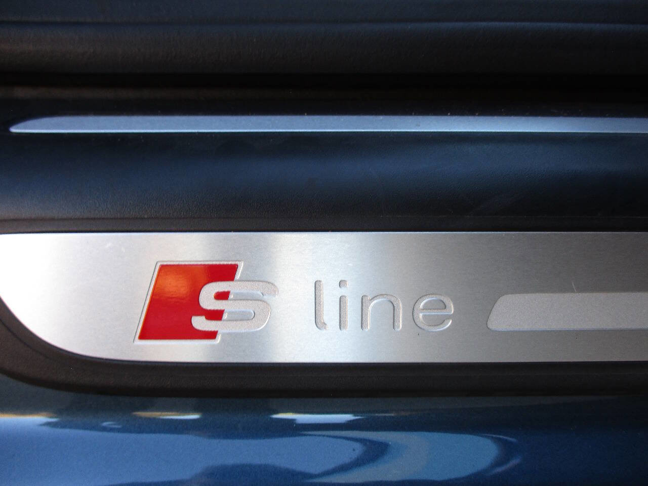 Used 2018 Audi Q3 2.0T Premium Plus w/ Premium Plus Package image 31