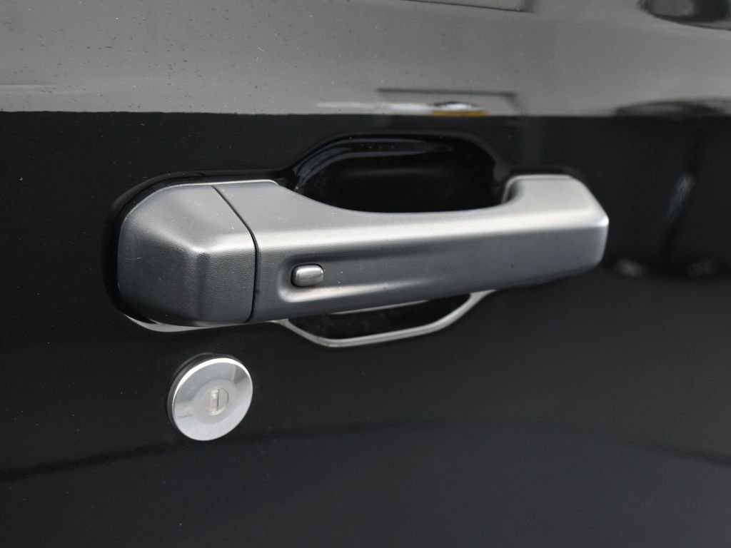 Used 2025 Jeep Wrangler Unlimited Rubicon 392 image 38