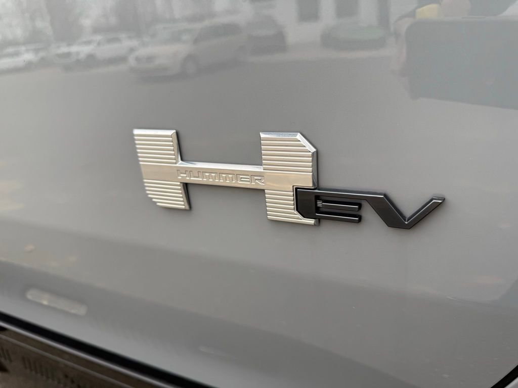 Used 2024 GMC Hummer EV 2X image 34