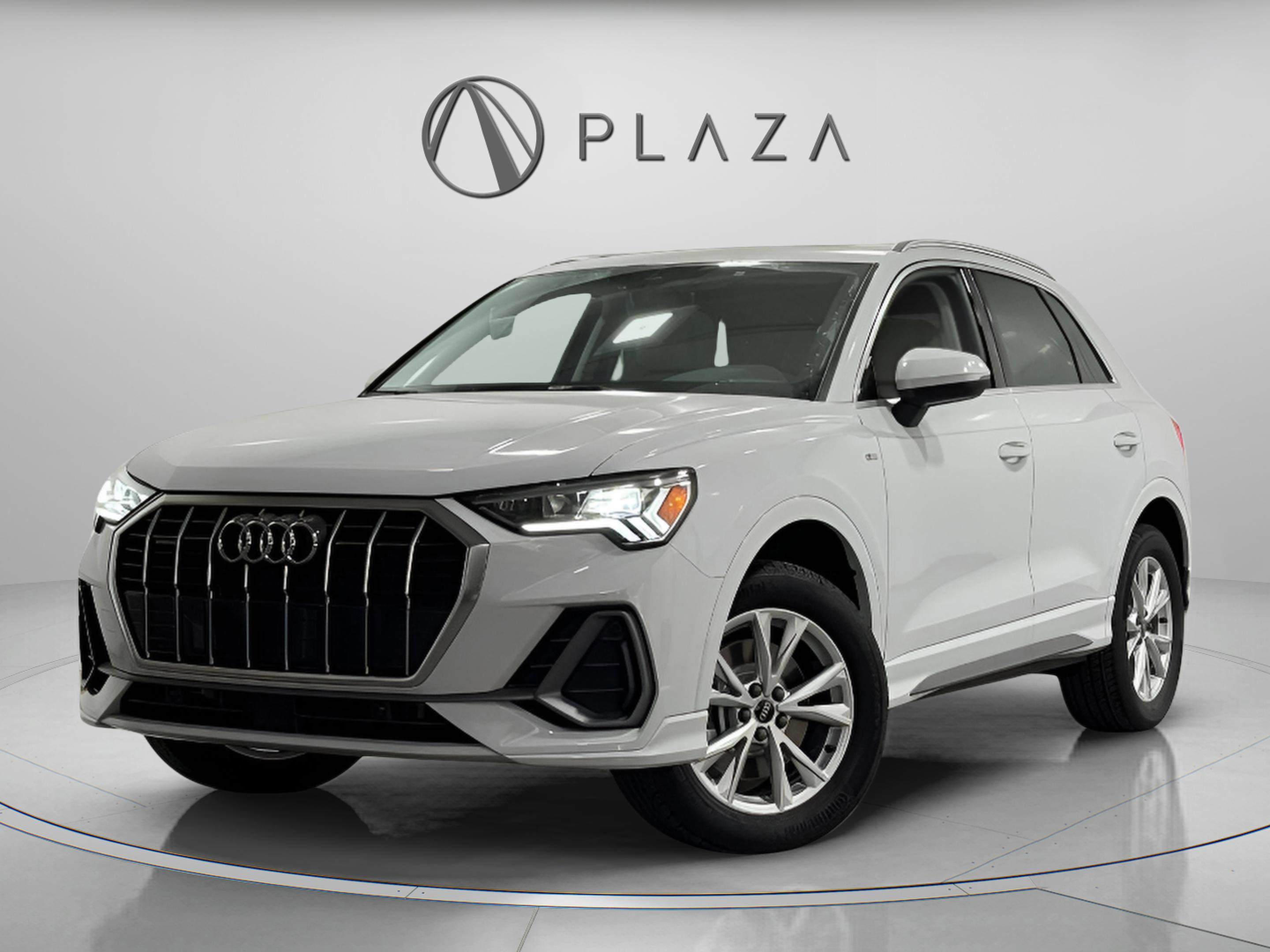 New 2025 Audi Q3 2.0T Premium