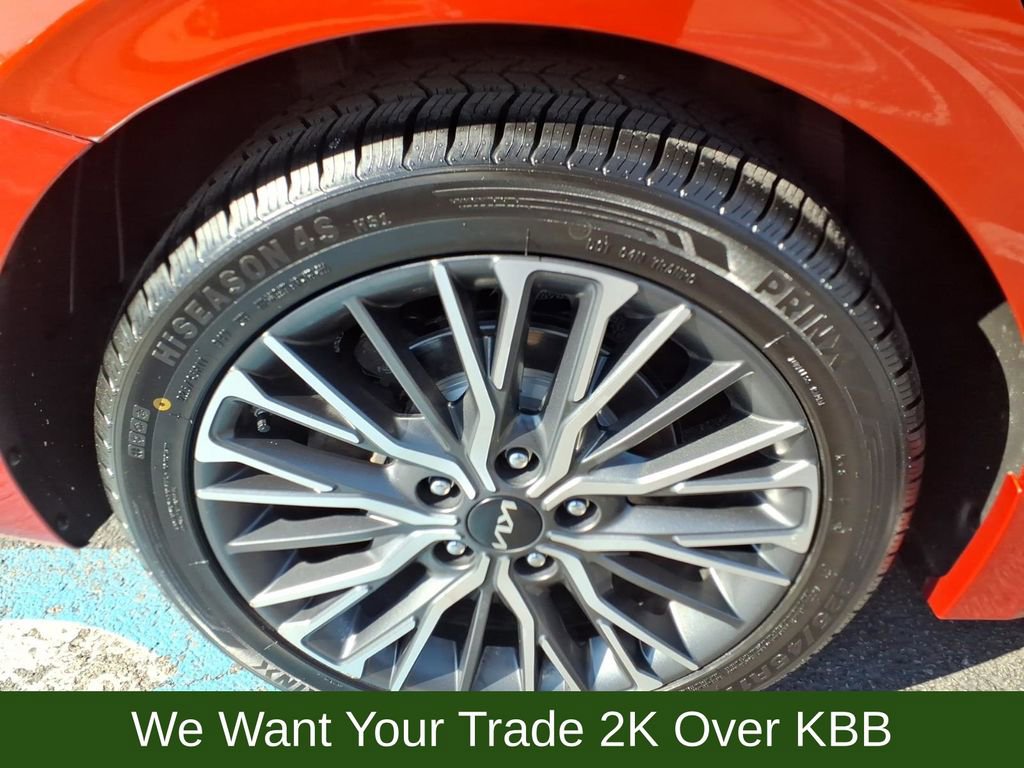 Used 2022 Kia Forte GT-Line w/ GT-Line Premium Package image 25