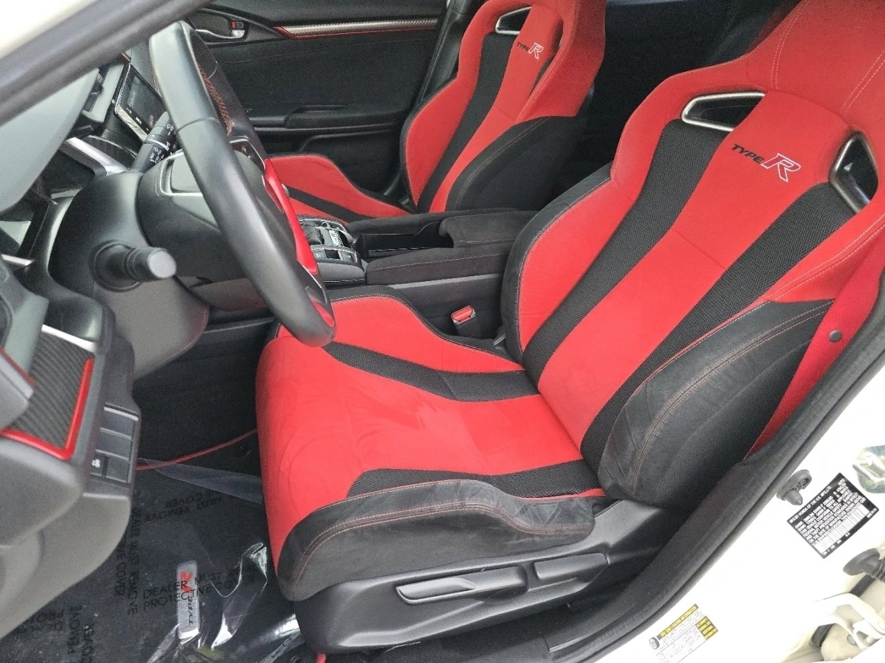 Certified 2018 Honda Civic Type R image 25