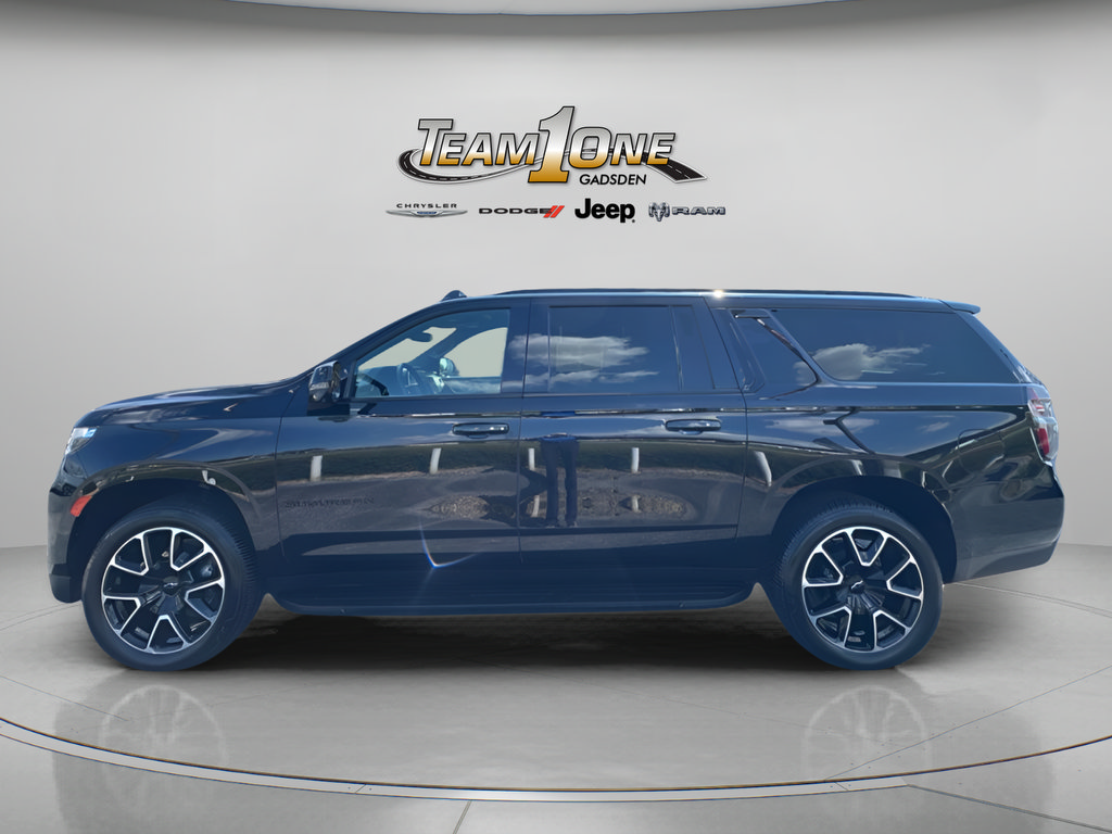 Used 2024 Chevrolet Suburban RST w/ Luxury Package AWD/4WD image 5