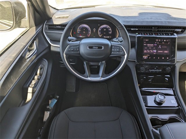 New 2025 Jeep Grand Cherokee L Laredo w/ Luxury Tech Group I image 15