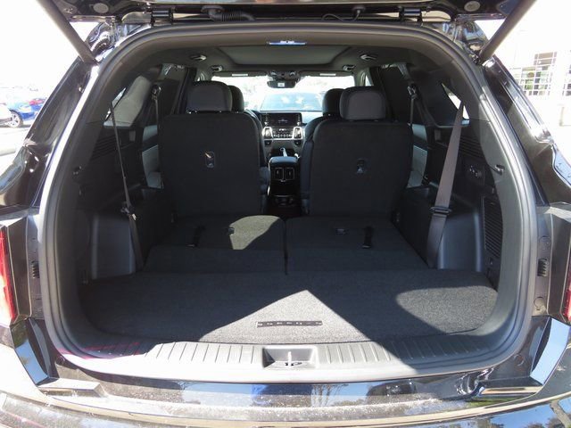 Used 2023 Kia Sorento SX Prestige image 11
