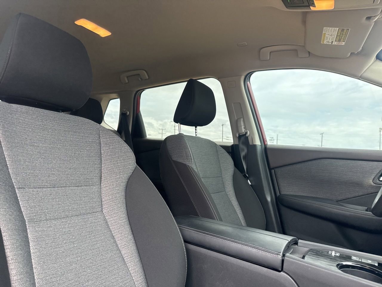 Certified 2023 Nissan Rogue SV FWD image 25