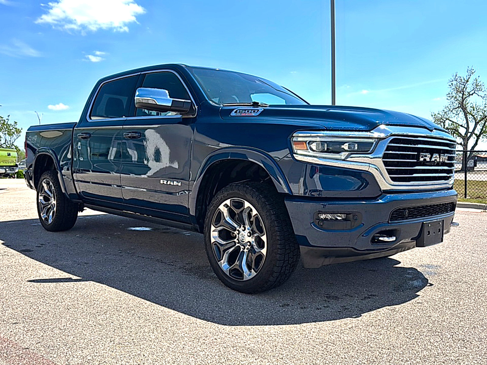 Used 2023 RAM 1500 Limited image 3