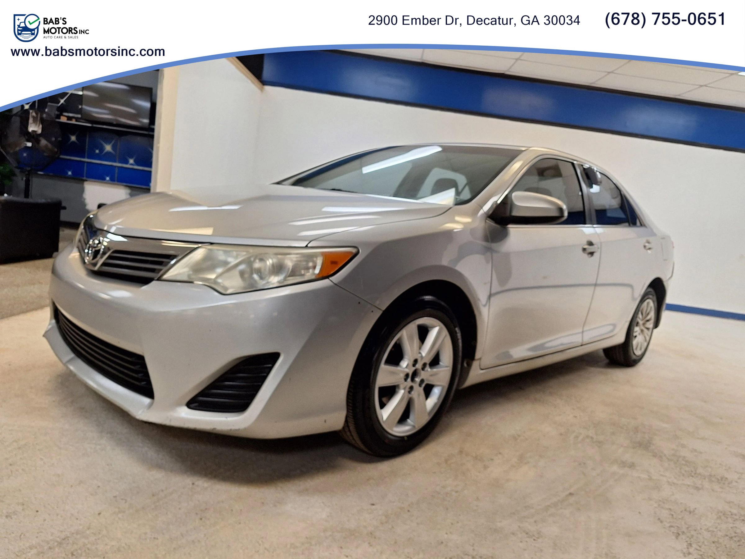 Used 2012 Toyota Camry L FWD image 3