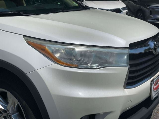 Used 2016 Toyota Highlander Limited AWD/4WD image 11