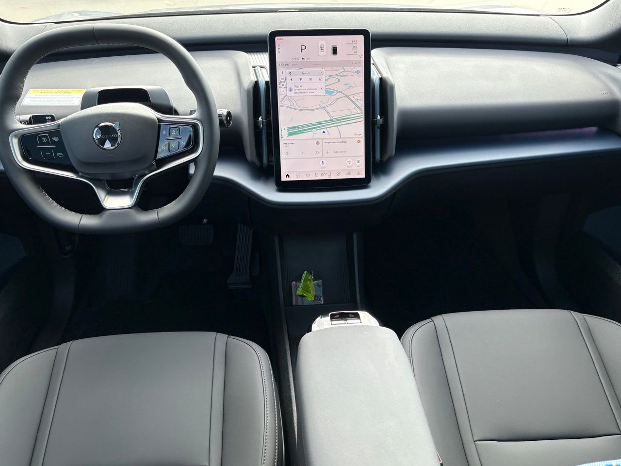 New 2026 Volvo EX30 Plus w/ Protection Package Premier image 9