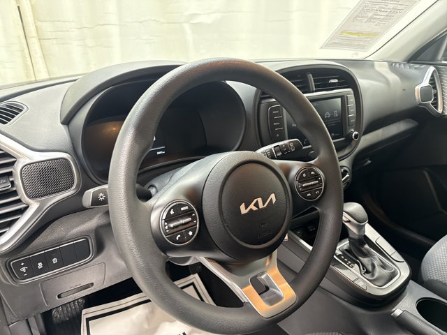 Certified 2025 Kia Soul LX FWD image 24