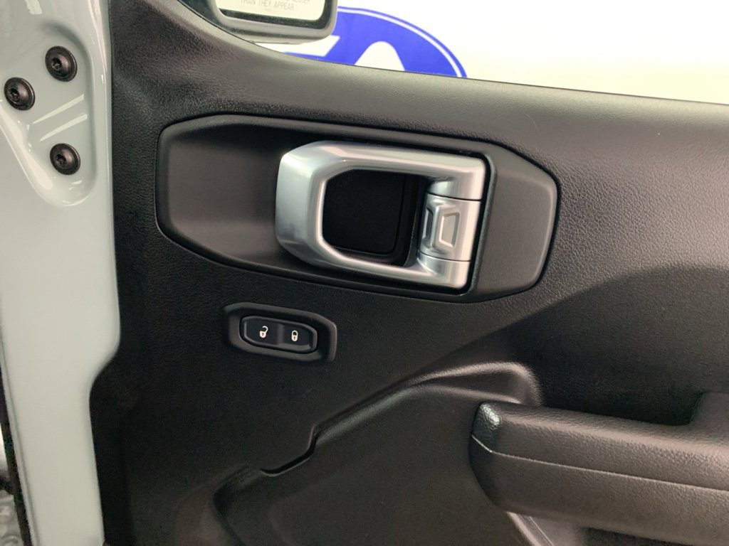 Used 2024 Jeep Wrangler Sport S image 39